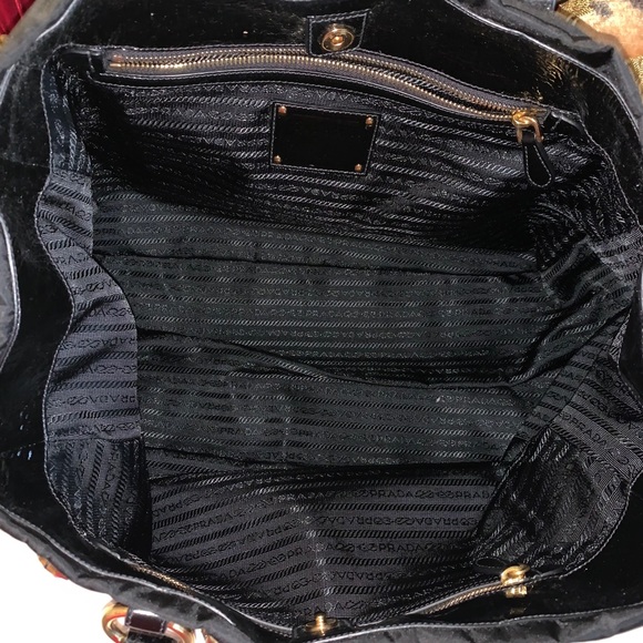Sold Prada XL jewelry bag authenticated - Picture 12 of 16